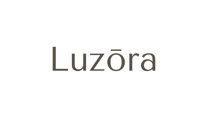 Brand name 'Luzóra' in a minimalist design on a white background